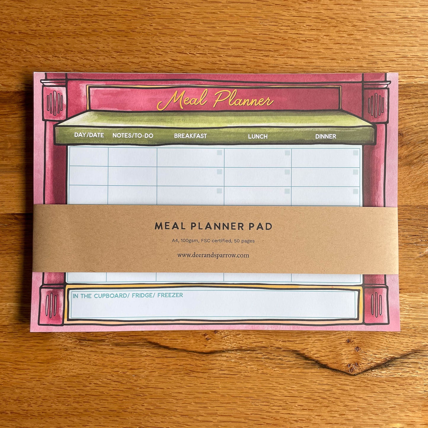 A convenient image of the Meal Planner pad, featuring a user-friendly layout that simplifies your meal planning process and helps you stay organized in the kitchen.